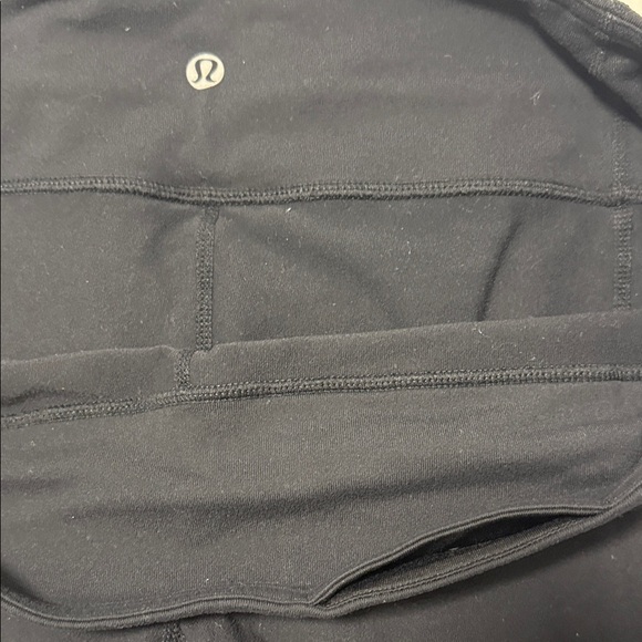 GUC Lululemon cropped straight leg leggings - Picture 4 of 5